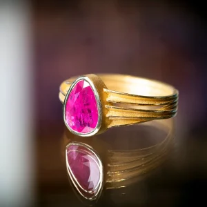 Barbara Heinrich Ruby Ribbon Ring