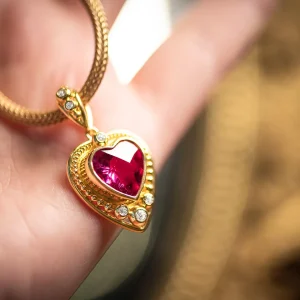 Zaffiro Heart of Hearts Pendant